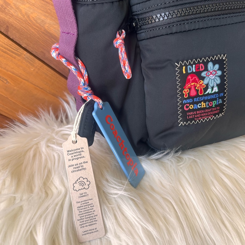 🍄NWT!! Coachtopia Loop Mini Backpack🍄 - Picture 2 of 5